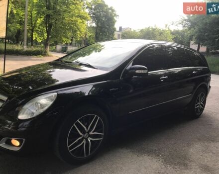 Чорний Мерседес Р-Клас, об'ємом двигуна 3.5 л та пробігом 302 тис. км за 8500 $, фото 7 на Automoto.ua