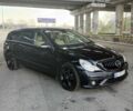 Чорний Мерседес Р-Клас, об'ємом двигуна 3 л та пробігом 330 тис. км за 8900 $, фото 5 на Automoto.ua