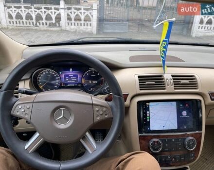 Чорний Мерседес Р-Клас, об'ємом двигуна 2.99 л та пробігом 345 тис. км за 10700 $, фото 9 на Automoto.ua
