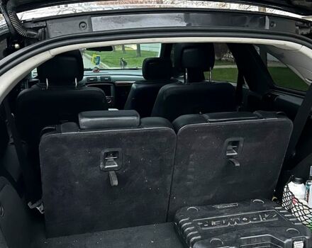 Черный Мерседес Р-Класс, объемом двигателя 3.5 л и пробегом 25000 тыс. км за 12000 $, фото 4 на Automoto.ua