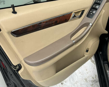 Черный Мерседес Р-Класс, объемом двигателя 3.5 л и пробегом 300 тыс. км за 7500 $, фото 20 на Automoto.ua