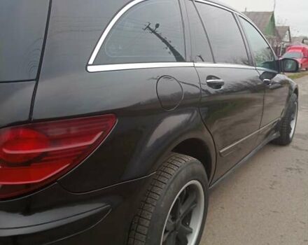 Черный Мерседес Р-Класс, объемом двигателя 2.99 л и пробегом 350 тыс. км за 8000 $, фото 3 на Automoto.ua