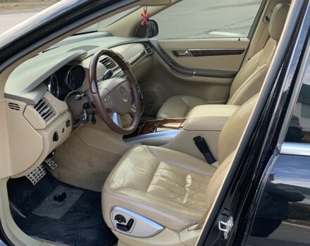 Черный Мерседес Р-Класс, объемом двигателя 5 л и пробегом 310 тыс. км за 7900 $, фото 8 на Automoto.ua