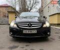 Чорний Мерседес Р-Клас, об'ємом двигуна 3 л та пробігом 283 тис. км за 9999 $, фото 1 на Automoto.ua