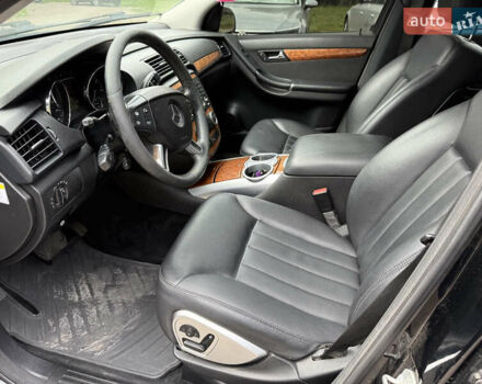 Черный Мерседес Р-Класс, объемом двигателя 3.5 л и пробегом 180 тыс. км за 7000 $, фото 7 на Automoto.ua