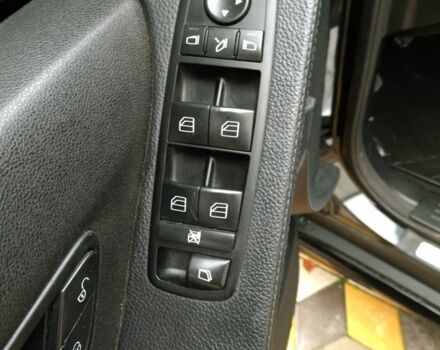 Черный Мерседес Р-Класс, объемом двигателя 3.5 л и пробегом 180 тыс. км за 5500 $, фото 15 на Automoto.ua