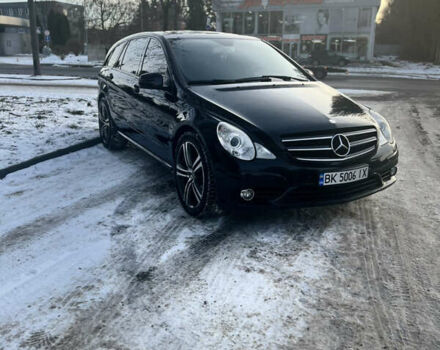 Черный Мерседес Р-Класс, объемом двигателя 3 л и пробегом 357 тыс. км за 11199 $, фото 9 на Automoto.ua