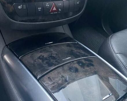 Чорний Мерседес Р-Клас, об'ємом двигуна 2.99 л та пробігом 455 тис. км за 10449 $, фото 5 на Automoto.ua