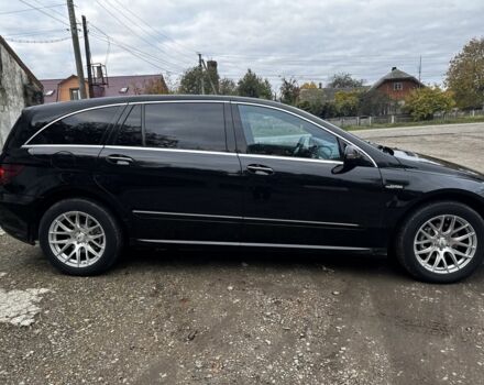 Чорний Мерседес Р-Клас, об'ємом двигуна 3 л та пробігом 343 тис. км за 9800 $, фото 6 на Automoto.ua