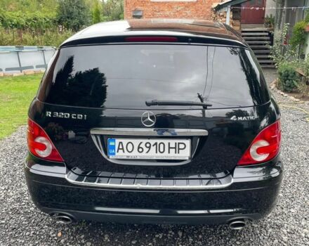Черный Мерседес Р-Класс, объемом двигателя 3 л и пробегом 330 тыс. км за 12228 $, фото 6 на Automoto.ua