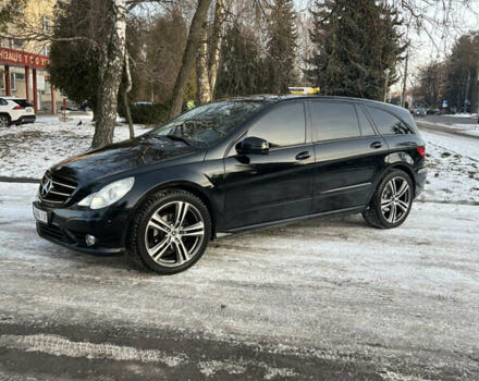Черный Мерседес Р-Класс, объемом двигателя 3 л и пробегом 357 тыс. км за 11199 $, фото 6 на Automoto.ua