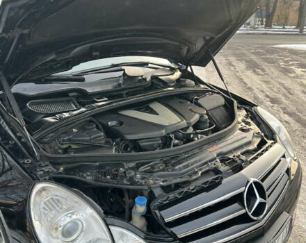 Черный Мерседес Р-Класс, объемом двигателя 3 л и пробегом 357 тыс. км за 11199 $, фото 31 на Automoto.ua