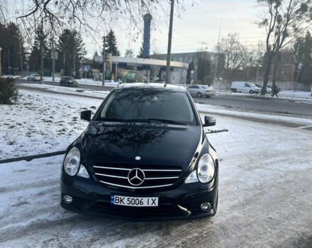 Черный Мерседес Р-Класс, объемом двигателя 3 л и пробегом 357 тыс. км за 11199 $, фото 11 на Automoto.ua