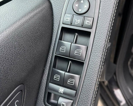 Черный Мерседес Р-Класс, объемом двигателя 3 л и пробегом 330 тыс. км за 14787 $, фото 16 на Automoto.ua