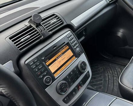 Черный Мерседес Р-Класс, объемом двигателя 3 л и пробегом 330 тыс. км за 14787 $, фото 14 на Automoto.ua