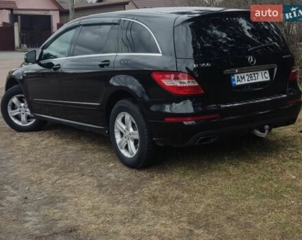 Черный Мерседес Р-Класс, объемом двигателя 2.99 л и пробегом 250 тыс. км за 11000 $, фото 5 на Automoto.ua