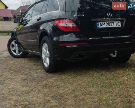 Черный Мерседес Р-Класс, объемом двигателя 2.99 л и пробегом 250 тыс. км за 11000 $, фото 2 на Automoto.ua