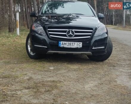 Черный Мерседес Р-Класс, объемом двигателя 2.99 л и пробегом 250 тыс. км за 11000 $, фото 3 на Automoto.ua