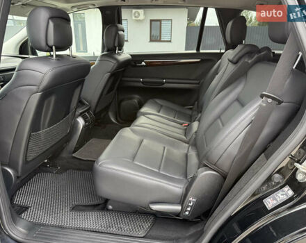 Черный Мерседес Р-Класс, объемом двигателя 3 л и пробегом 182 тыс. км за 16000 $, фото 7 на Automoto.ua