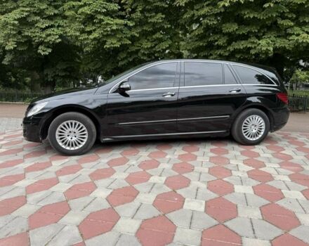 Черный Мерседес Р-Класс, объемом двигателя 3.5 л и пробегом 180 тыс. км за 7000 $, фото 9 на Automoto.ua