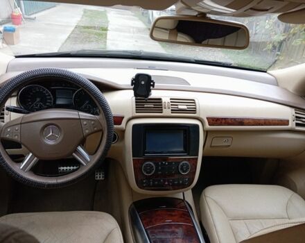Мерседес Р-Клас 2008 у Хусте на Automoto.ua Чорний Мерседес Р-Клас, об'ємом двигуна 3 л та пробігом 297 тис. км за 8300 $, фото 4 на Automoto.ua