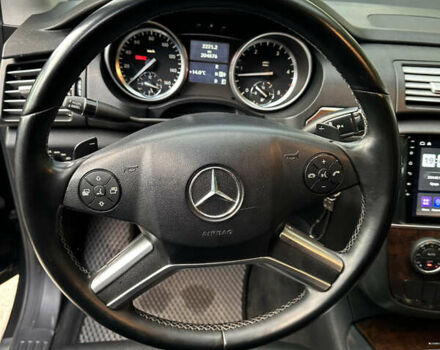 Чорний Мерседес Р-Клас, об'ємом двигуна 2.99 л та пробігом 205 тис. км за 14700 $, фото 19 на Automoto.ua