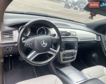 Чорний Мерседес Р-Клас, об'ємом двигуна 3 л та пробігом 290 тис. км за 16900 $, фото 7 на Automoto.ua