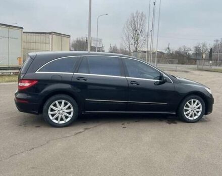 Чорний Мерседес Р-Клас, об'ємом двигуна 3 л та пробігом 290 тис. км за 16900 $, фото 3 на Automoto.ua