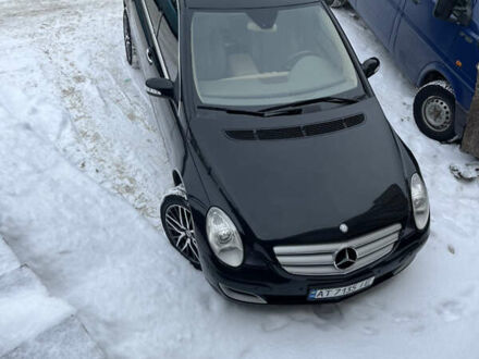 Чорний Мерседес Р-Клас, об'ємом двигуна 3.5 л та пробігом 300 тис. км за 7500 $, фото 1 на Automoto.ua