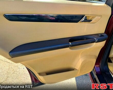 Красный Мерседес Р-Класс, объемом двигателя 3 л и пробегом 238 тыс. км за 10700 $, фото 11 на Automoto.ua