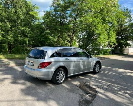 Сірий Мерседес Р-Клас, об'ємом двигуна 3 л та пробігом 350 тис. км за 8500 $, фото 6 на Automoto.ua