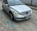 Сірий Мерседес Р-Клас, об'ємом двигуна 3 л та пробігом 500 тис. км за 8000 $, фото 2 на Automoto.ua