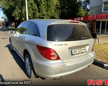 Сірий Мерседес Р-Клас, об'ємом двигуна 3 л та пробігом 238 тис. км за 8000 $, фото 5 на Automoto.ua