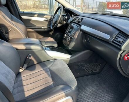 Сірий Мерседес Р-Клас, об'ємом двигуна 3 л та пробігом 345 тис. км за 9500 $, фото 16 на Automoto.ua