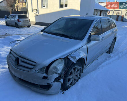 Серый Мерседес Р-Класс, объемом двигателя 3 л и пробегом 292 тыс. км за 5600 $, фото 2 на Automoto.ua