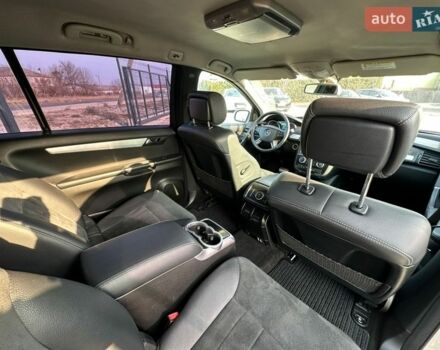 Сірий Мерседес Р-Клас, об'ємом двигуна 3 л та пробігом 345 тис. км за 9500 $, фото 21 на Automoto.ua