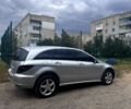Серый Мерседес Р-Класс, объемом двигателя 3 л и пробегом 282 тыс. км за 6200 $, фото 5 на Automoto.ua