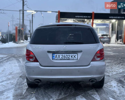 Серый Мерседес Р-Класс, объемом двигателя 3.5 л и пробегом 150 тыс. км за 10500 $, фото 6 на Automoto.ua