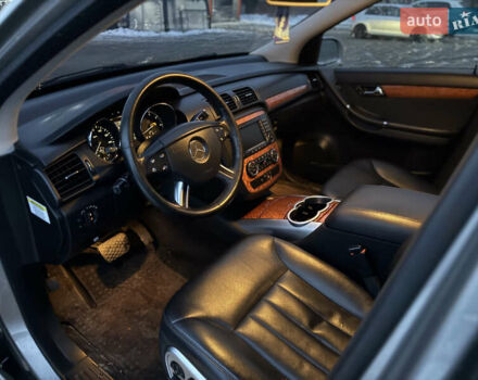 Серый Мерседес Р-Класс, объемом двигателя 3.5 л и пробегом 150 тыс. км за 10500 $, фото 8 на Automoto.ua