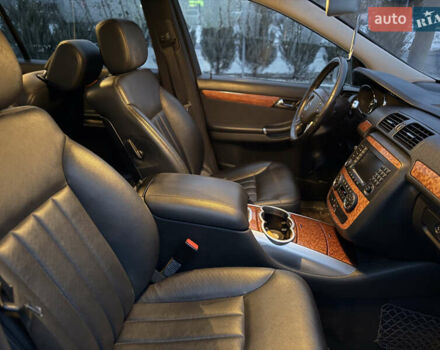 Серый Мерседес Р-Класс, объемом двигателя 3.5 л и пробегом 150 тыс. км за 10500 $, фото 9 на Automoto.ua