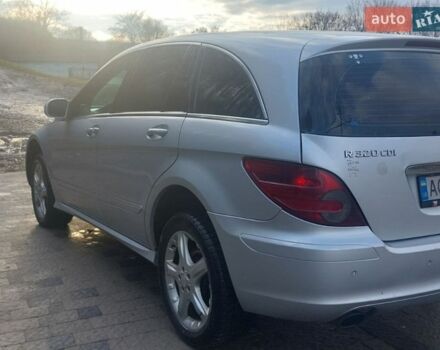 Сірий Мерседес Р-Клас, об'ємом двигуна 3 л та пробігом 270 тис. км за 7300 $, фото 3 на Automoto.ua