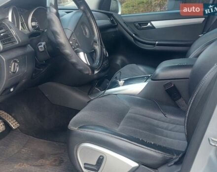 Сірий Мерседес Р-Клас, об'ємом двигуна 3 л та пробігом 270 тис. км за 7300 $, фото 8 на Automoto.ua