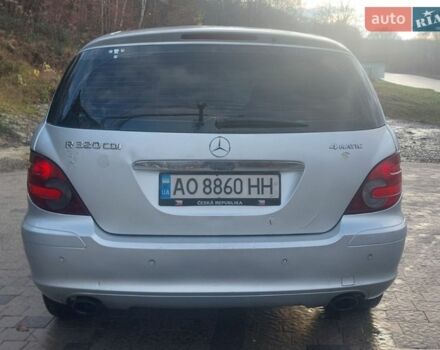 Сірий Мерседес Р-Клас, об'ємом двигуна 3 л та пробігом 270 тис. км за 7300 $, фото 2 на Automoto.ua