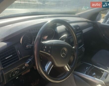 Серый Мерседес Р-Класс, объемом двигателя 2.99 л и пробегом 375 тыс. км за 10200 $, фото 5 на Automoto.ua