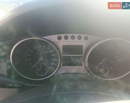 Серый Мерседес Р-Класс, объемом двигателя 2.99 л и пробегом 375 тыс. км за 10200 $, фото 7 на Automoto.ua