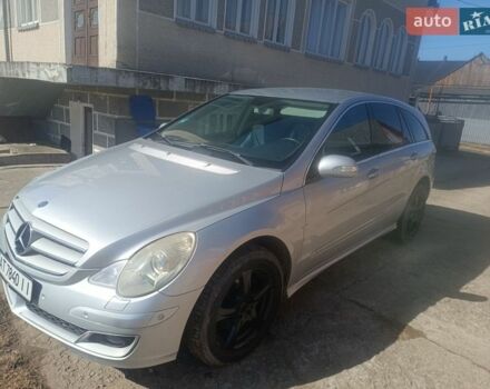 Серый Мерседес Р-Класс, объемом двигателя 2.99 л и пробегом 375 тыс. км за 10200 $, фото 1 на Automoto.ua