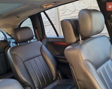 Сірий Мерседес Р-Клас, об'ємом двигуна 3 л та пробігом 340 тис. км за 9000 $, фото 5 на Automoto.ua