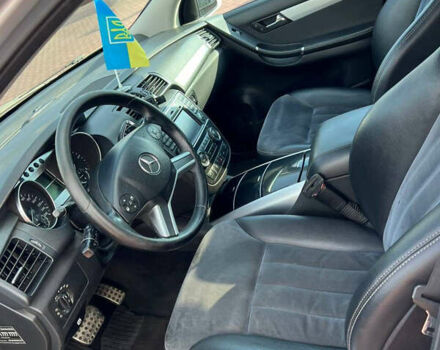 Сірий Мерседес Р-Клас, об'ємом двигуна 3 л та пробігом 257 тис. км за 9500 $, фото 5 на Automoto.ua