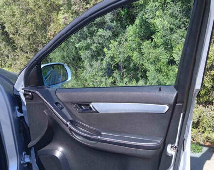 Серый Мерседес Р-Класс, объемом двигателя 3 л и пробегом 390 тыс. км за 8000 $, фото 7 на Automoto.ua