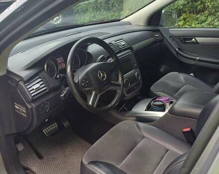 Серый Мерседес Р-Класс, объемом двигателя 2.99 л и пробегом 310 тыс. км за 11900 $, фото 2 на Automoto.ua